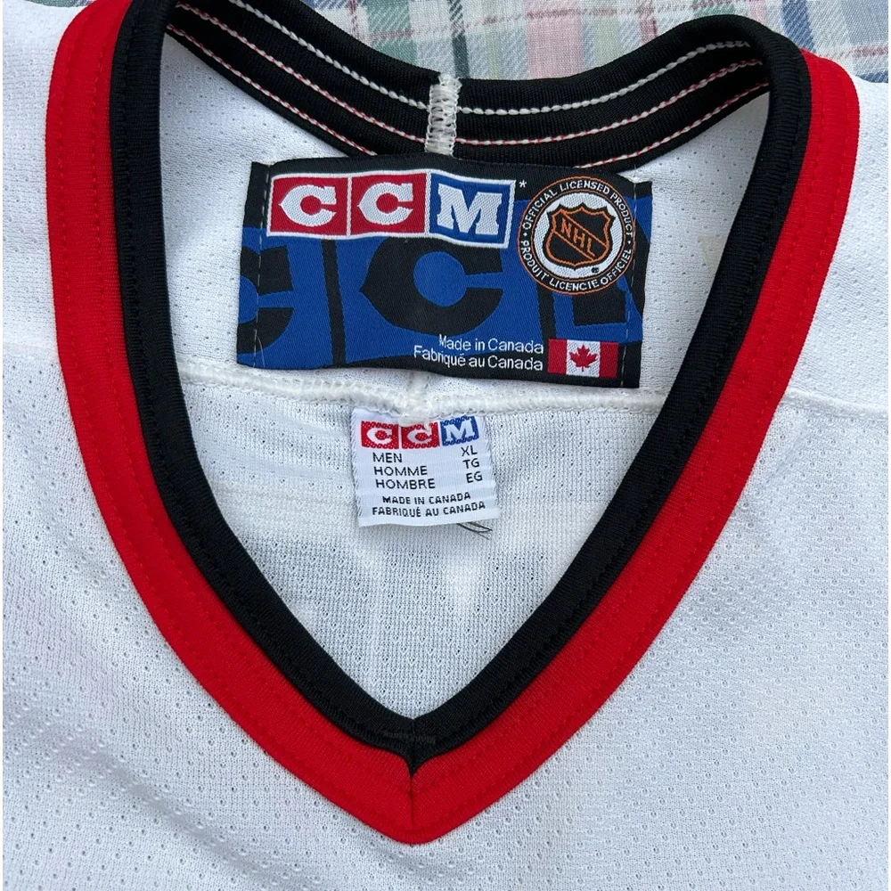 90s CCM Chicago Blackhawks Doug Gilmour NHL Jersey
Size XL - Picture 4 of 5